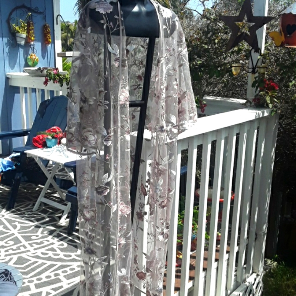 Long sheer embroidered rap